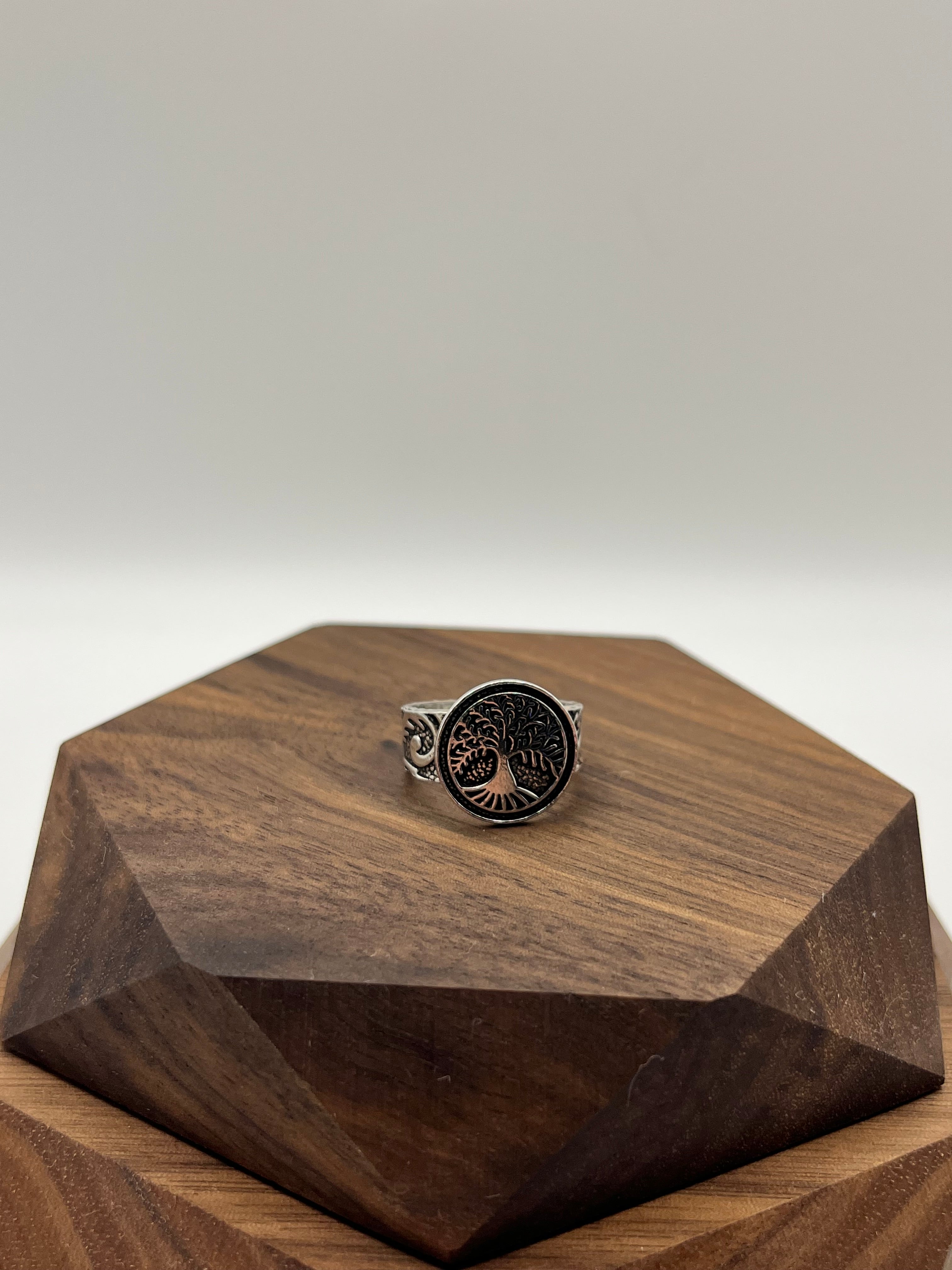 Tree of Life Women’s Ring