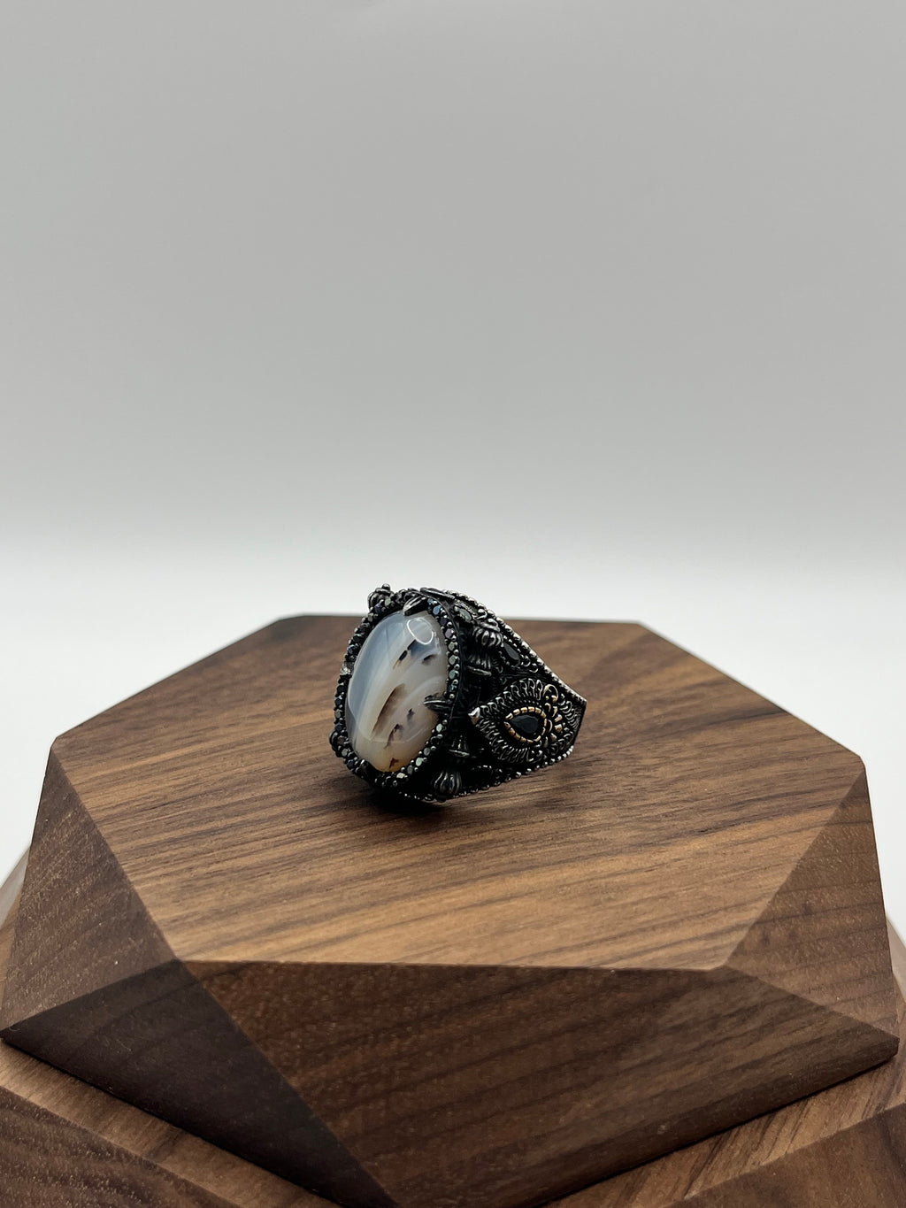 Onyx Men’s Ring