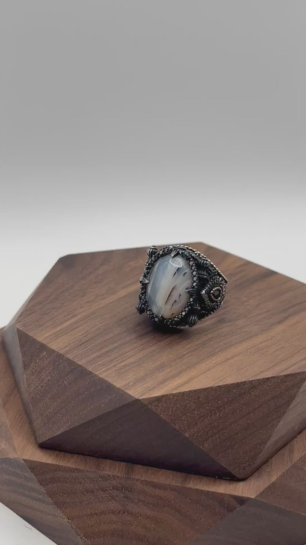 Onyx Men’s Ring